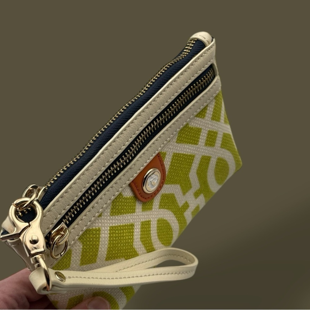 Spartina 449 Hayward Tassel Wristlet 
(Tassel Zipper Pull not included) Green - Picture 12 of 15